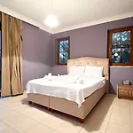 Cem Luxury - Private Pool - Oludeniz, Βίλα