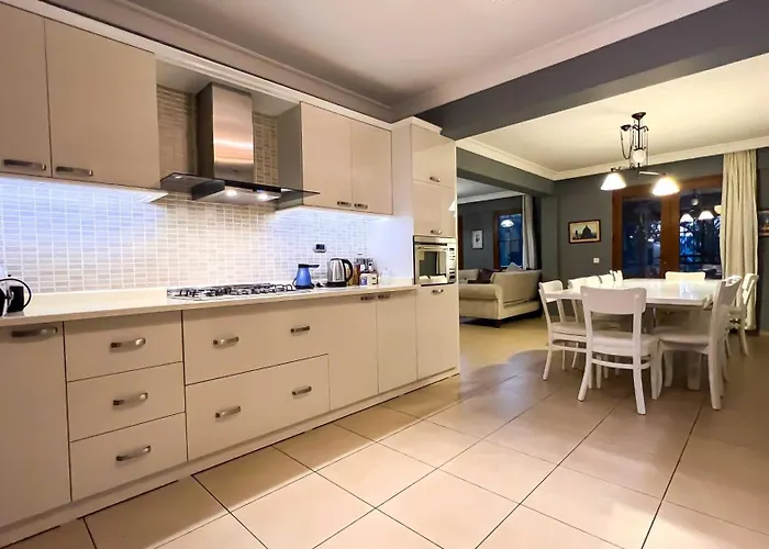 Cem Luxury - Private Pool - Oludeniz, Vila